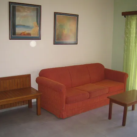 Szálloda Onisillos 2*