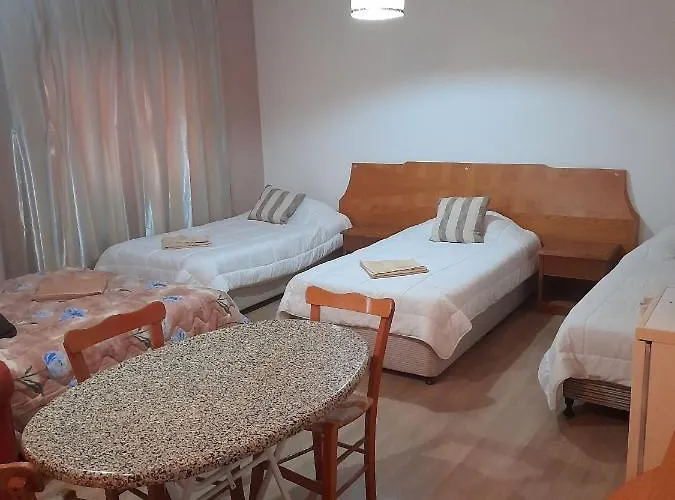 Onisillos 2* לרנקה