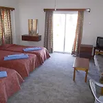 Hotel Onisillos