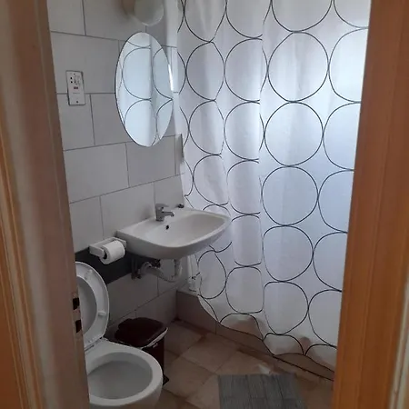 מלון Onisillos 2*