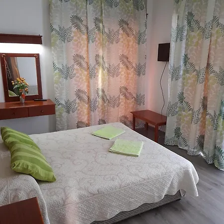 Onisillos 2* Ларнака